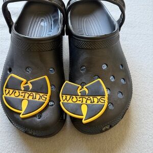 Crocs Wu-Tang Clan Slip-On Sandals Black Yellow Men's US 10 Lightweight